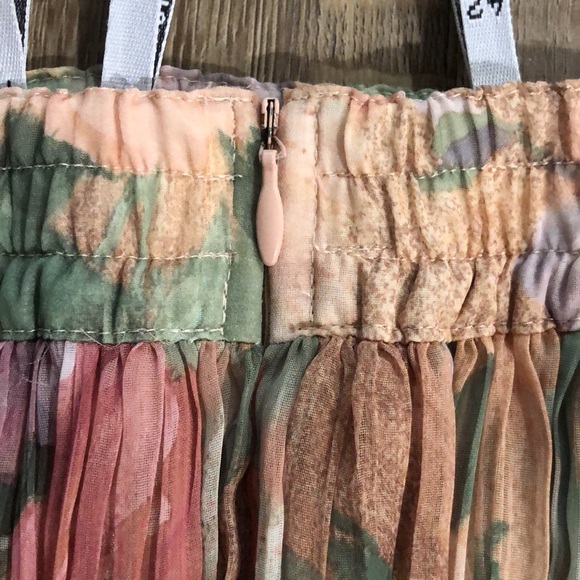 Like new! - GERRY WEBER Crinkle Pleat Skirt - Picture 5 of 11